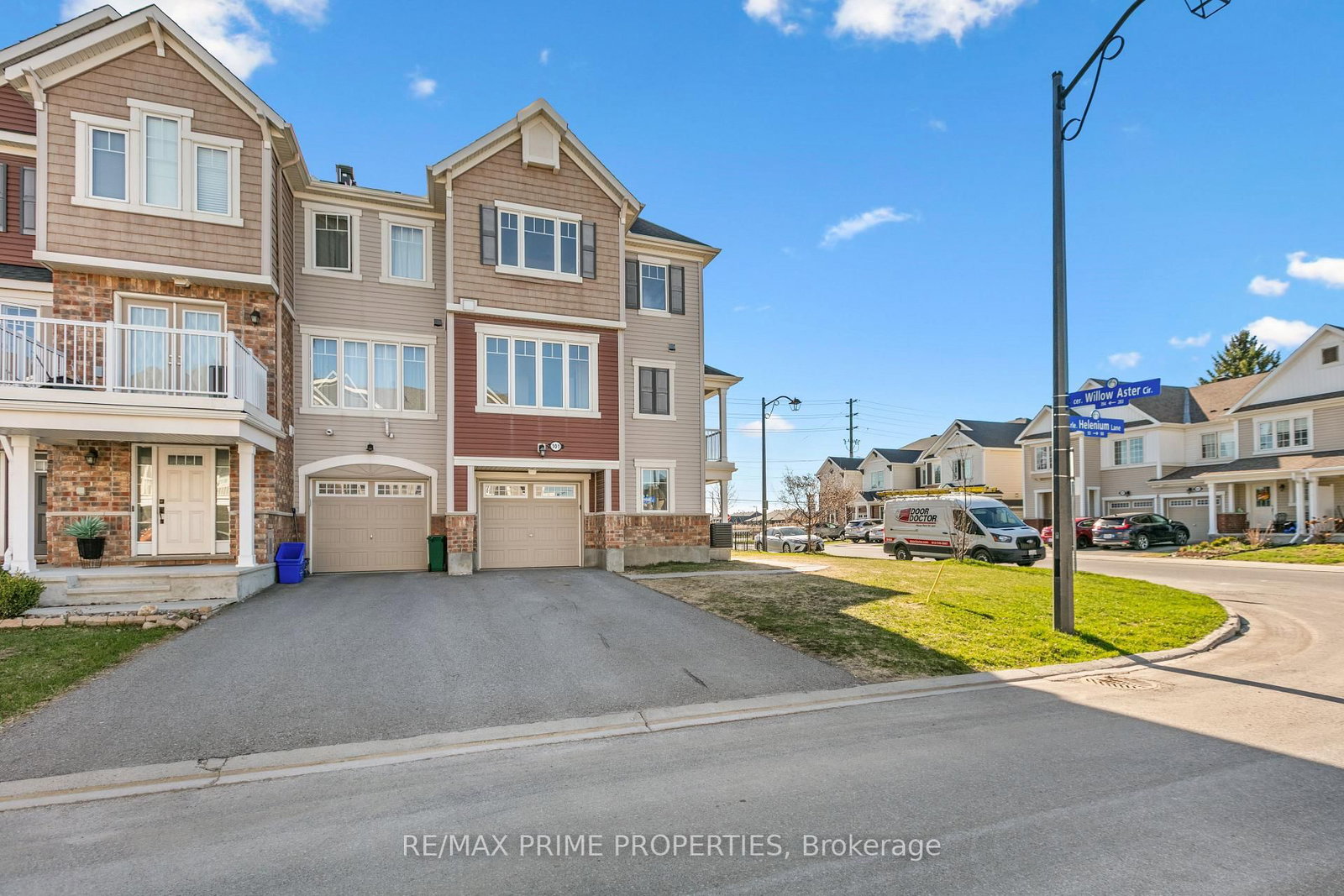 Listing Image 44