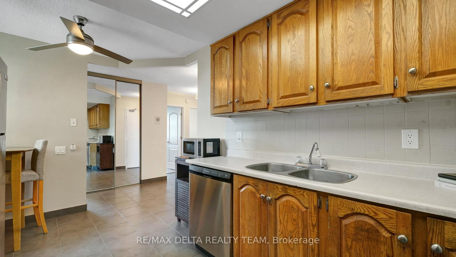 555 Brittany Drive, Unit 1001 - Photo 16