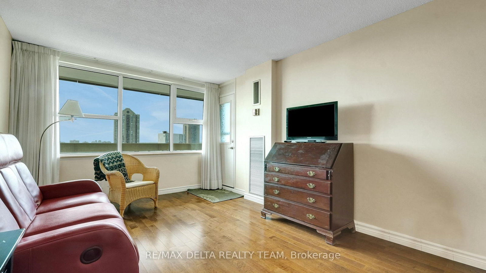 555 Brittany Drive, Unit 1001 - Photo 7