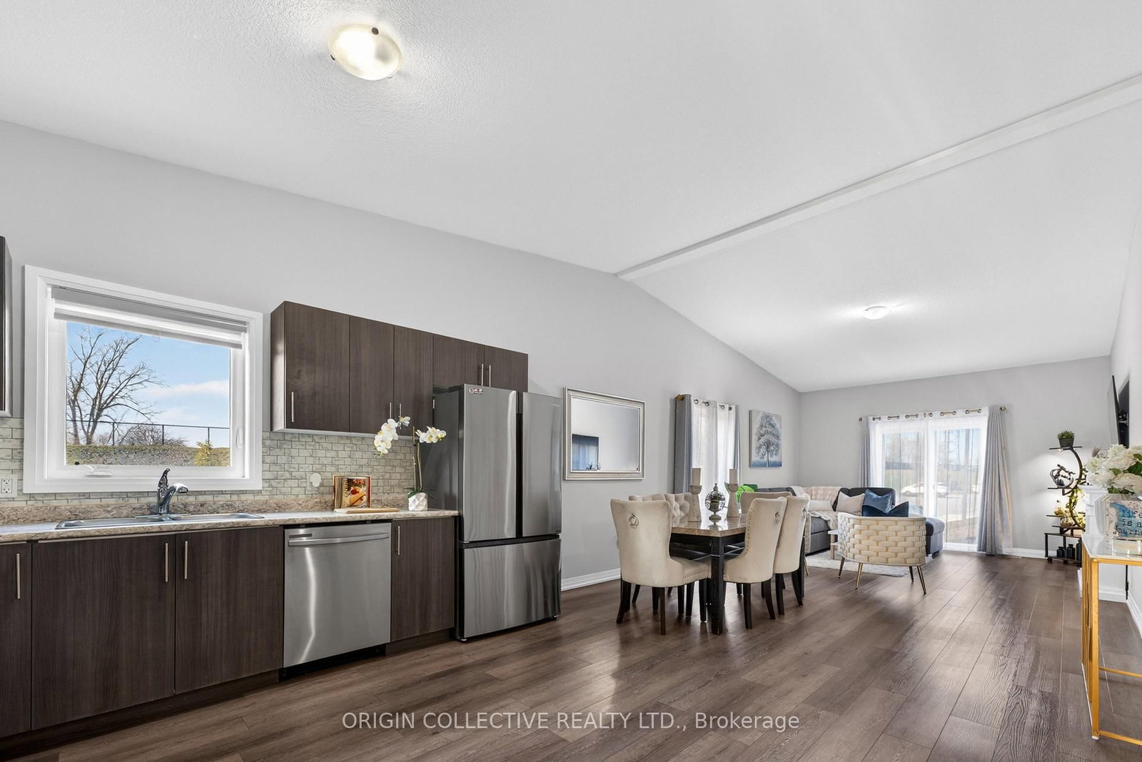 550 Grey Street W, Unit 10 - Photo 5