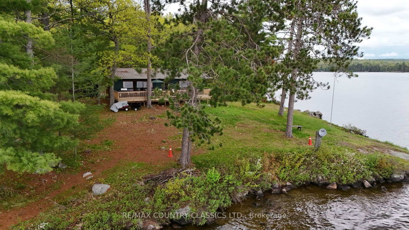 910 Weslemkoon Lake