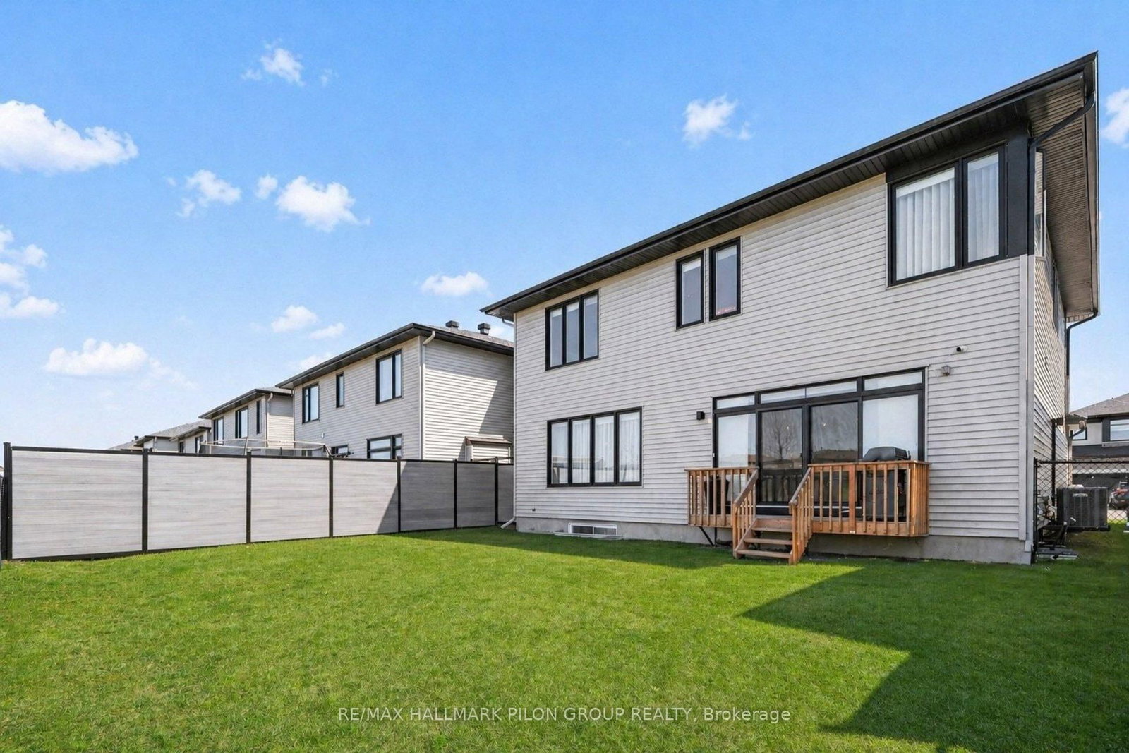 320 Cornice Street - Photo 32