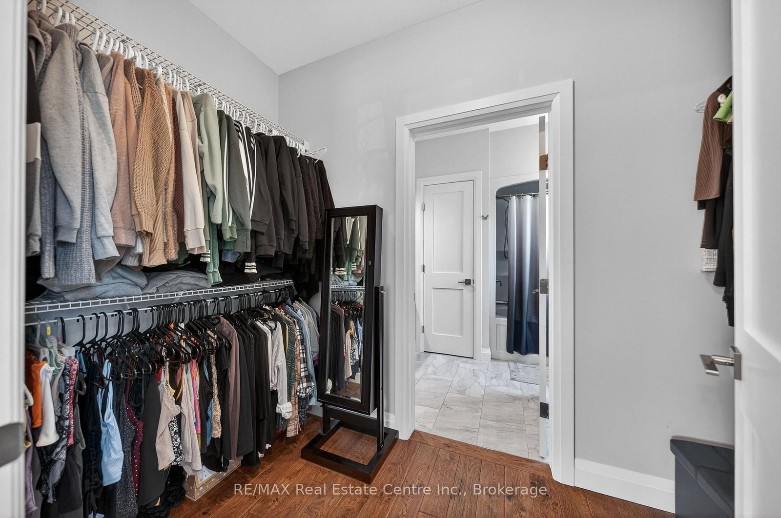 25 Macville Avenue - Photo 27