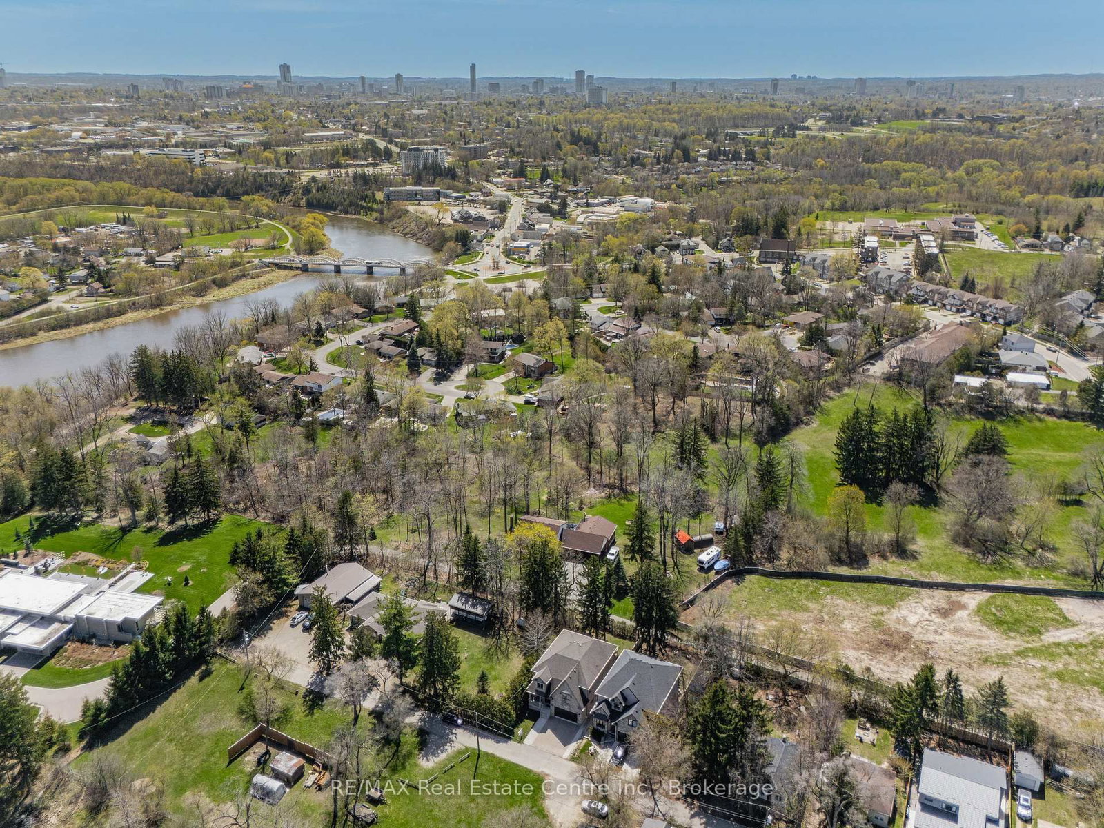 25 Macville Avenue - Photo 4