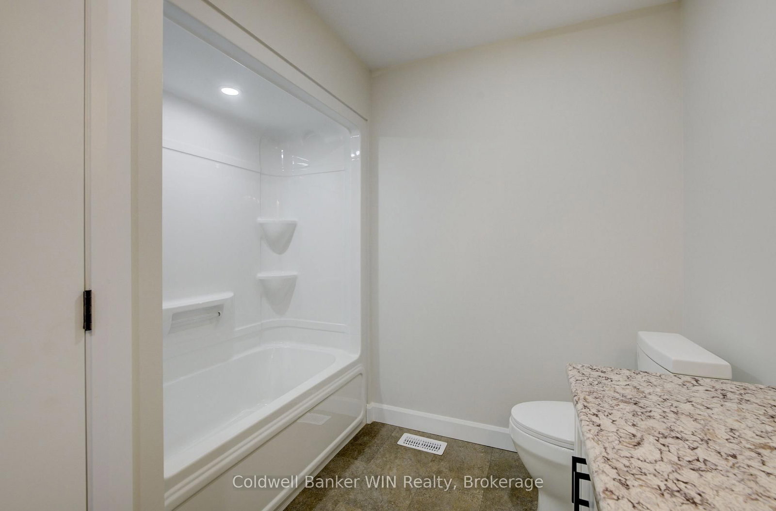 217 Elgin Street • Minto, ON photo 20