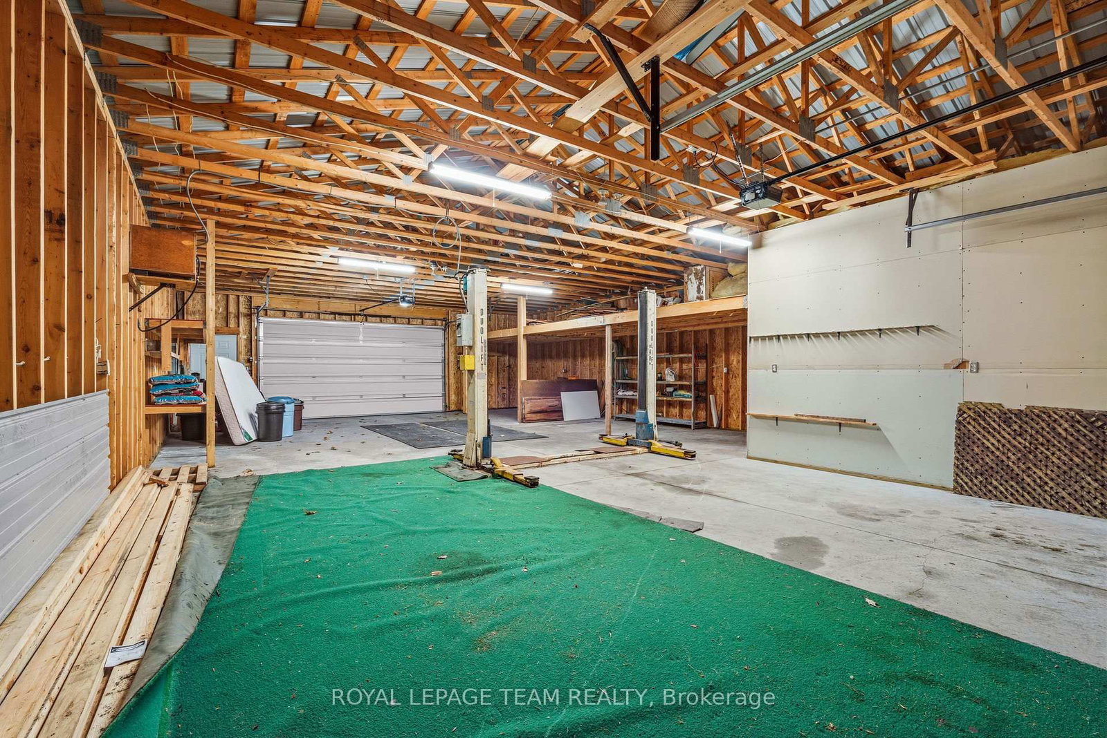 12106 Lakeshore Drive • South Dundas, ON photo 38