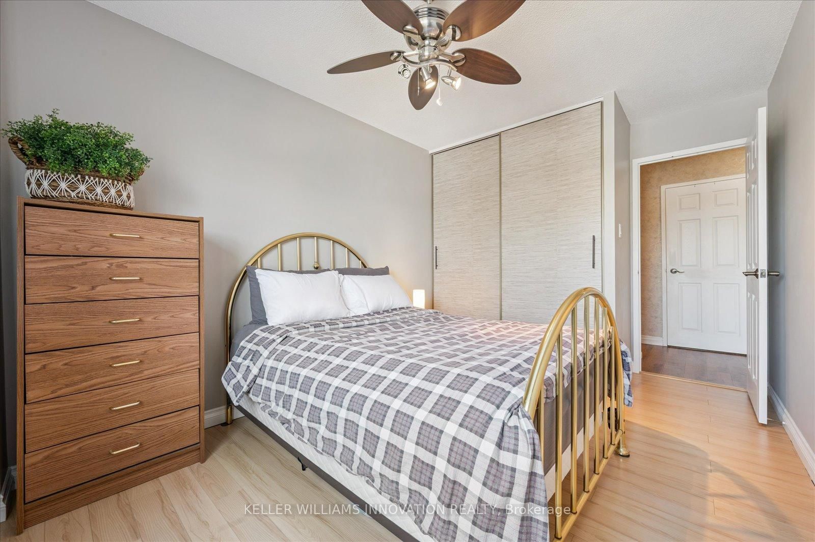 1100 Courtland Avenue E, Unit 302 - Photo 16