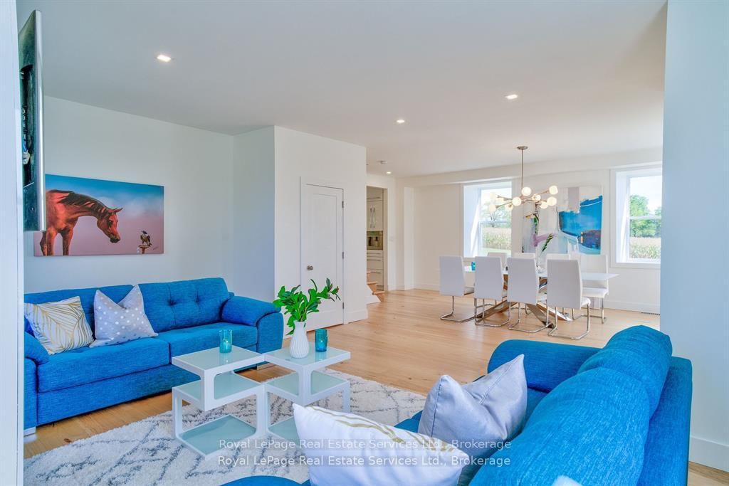 1748 Centre Road • Hamilton, ON photo 14