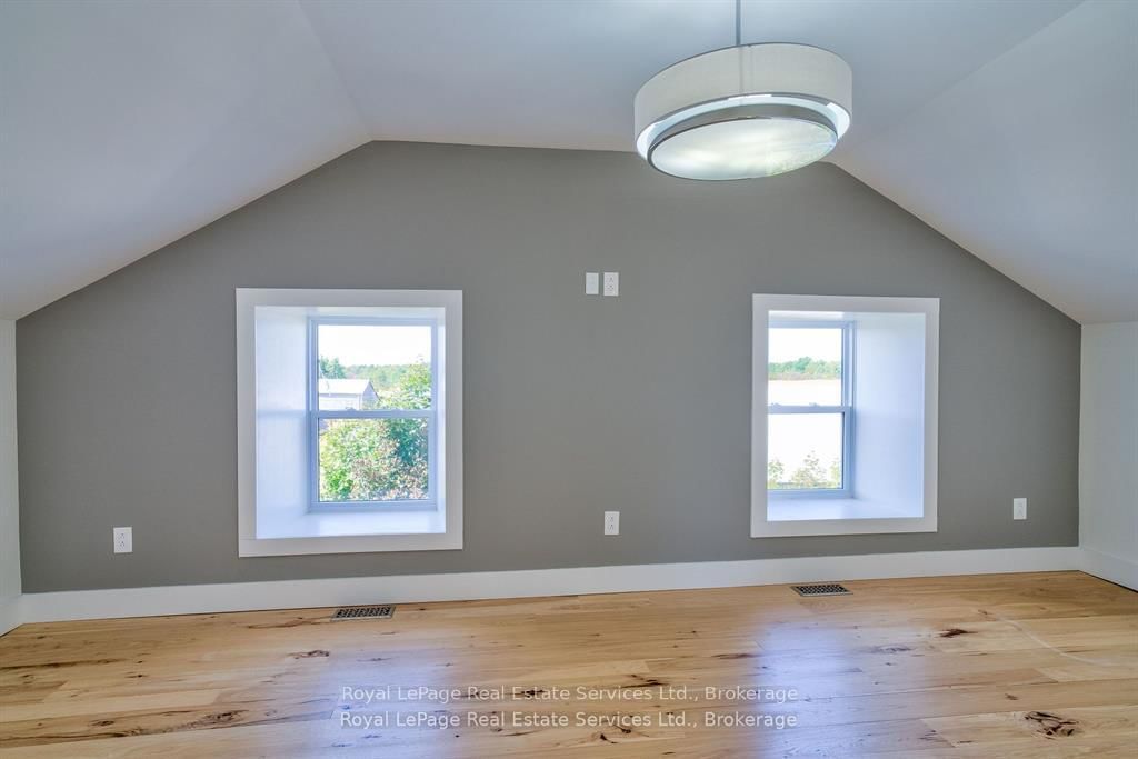 1748 Centre Road • Hamilton, ON photo 24