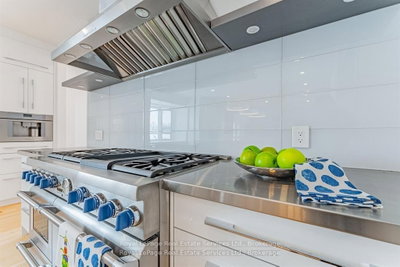 1748 Centre Road • Hamilton, ON photo 6