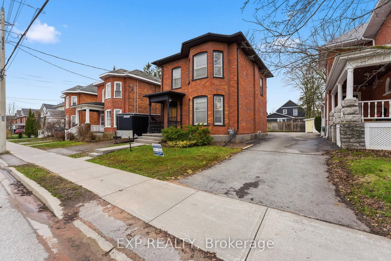 home for lease on 300 Charles Street