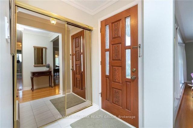 11 Jerrilynn Crescent