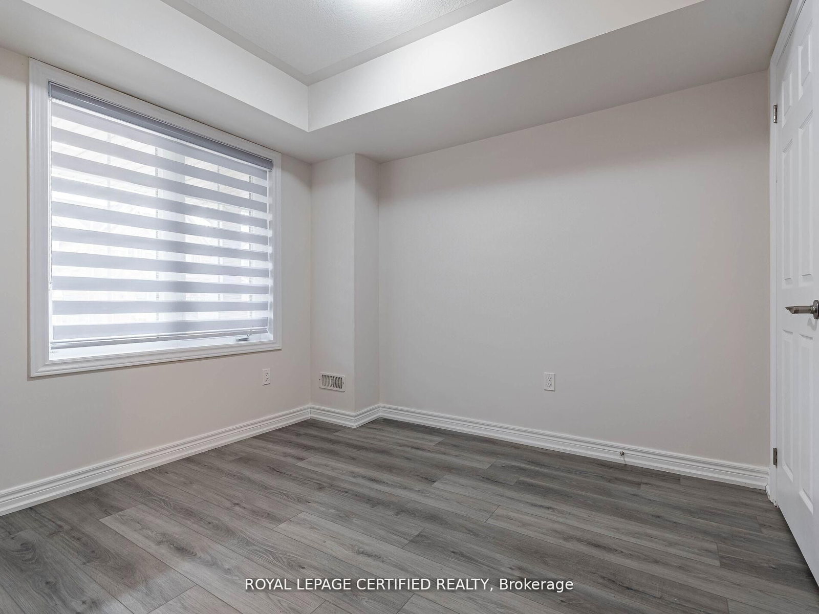 596 Linden Drive - Photo 4
