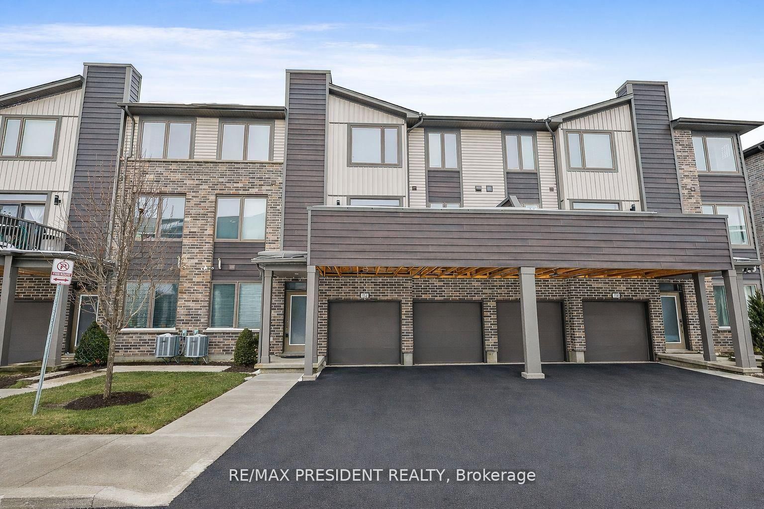 1960 DALMAGARRY Road, Unit 132 - Photo 4