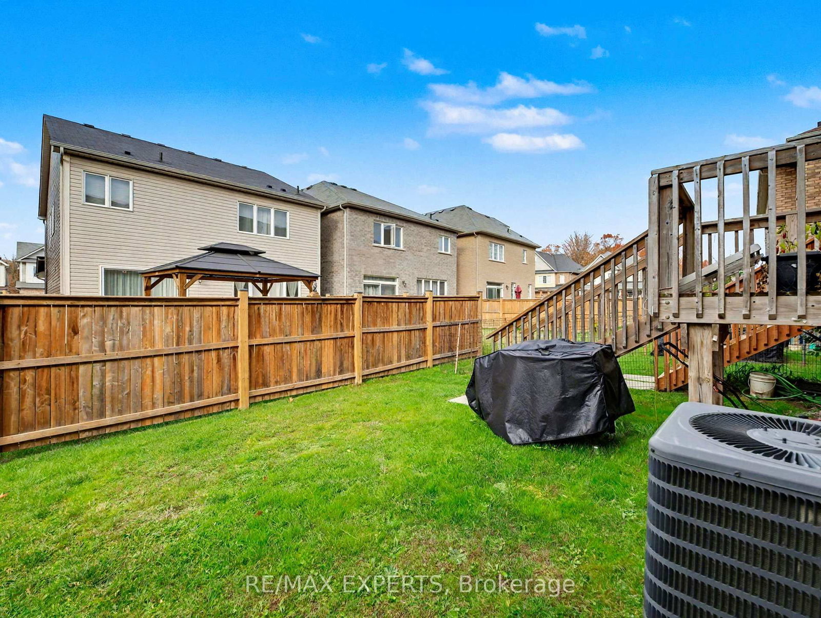 7790 White Pine Crescent • Niagara Falls, ON photo 9