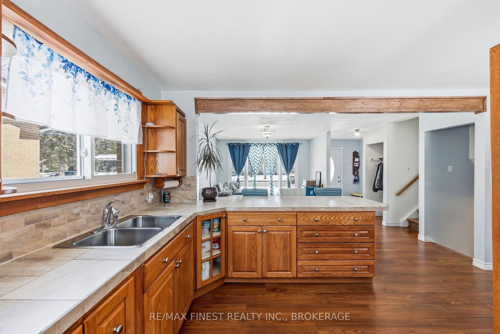 676 Laurier Boulevard • Brockville, ON photo 10