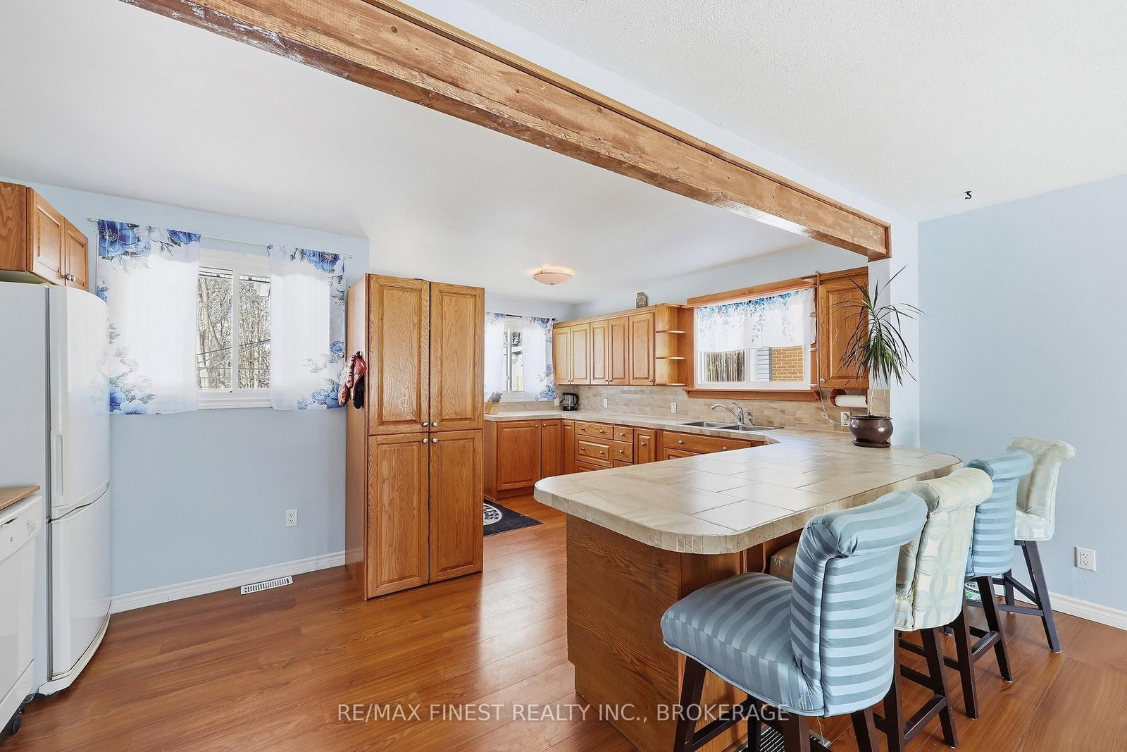 676 Laurier Boulevard • Brockville, ON photo 5