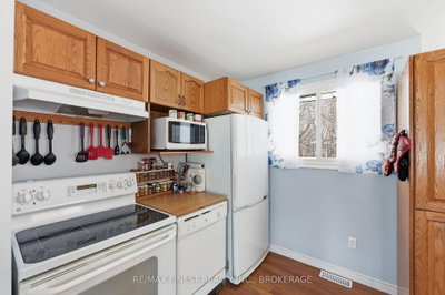 676 Laurier Boulevard • Brockville, ON photo 8