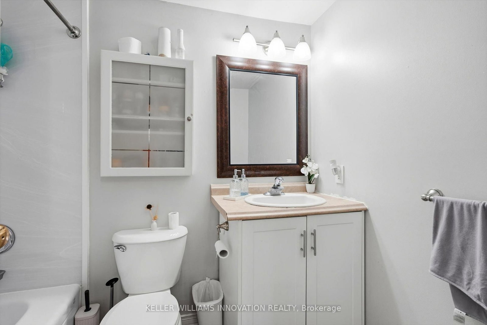 30 Bridge Street W, Unit 205 - Photo 14