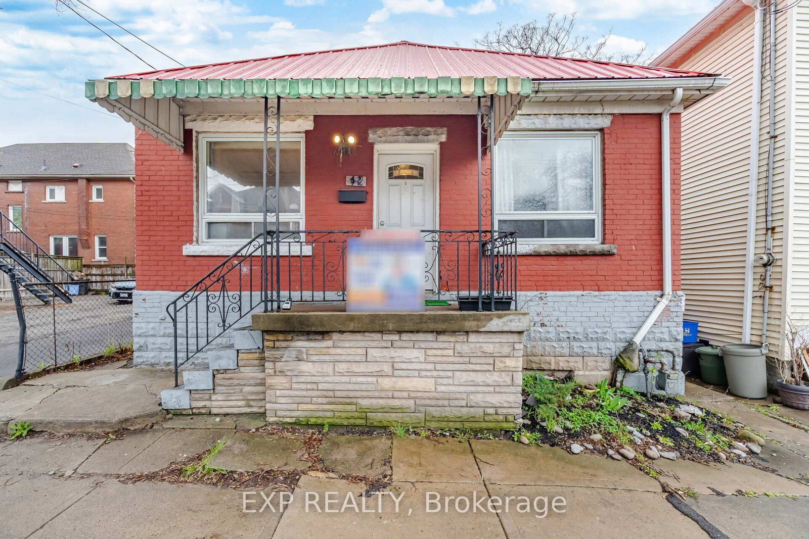 Detached House for sale at 42 Princess Street, Hamilton, Ontario, L8L 3K6 - Gibson - MLS: X13059280