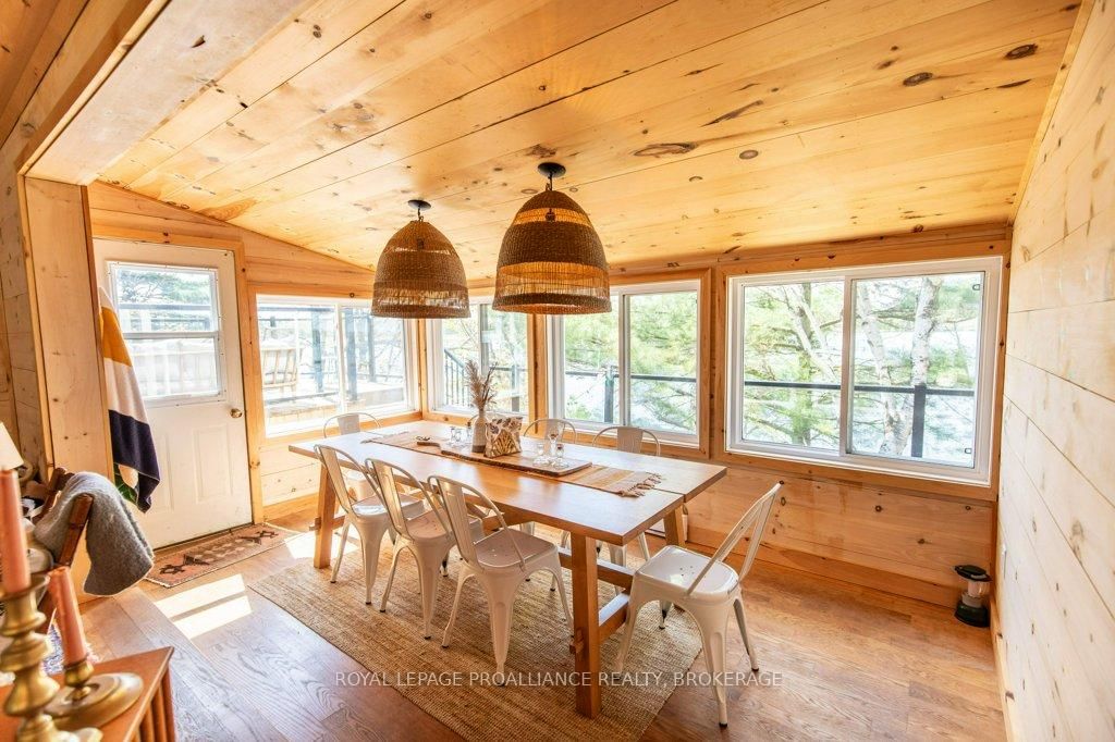 1055B Vilalta Lane • Godfrey, ON photo 10