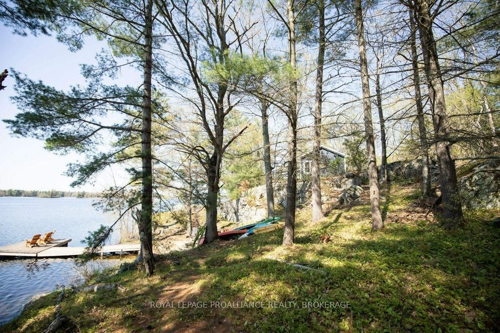 1055B Vilalta Lane • Godfrey, ON photo 23