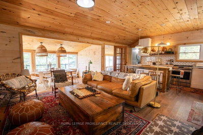 1055B Vilalta Lane • Godfrey, ON photo 8