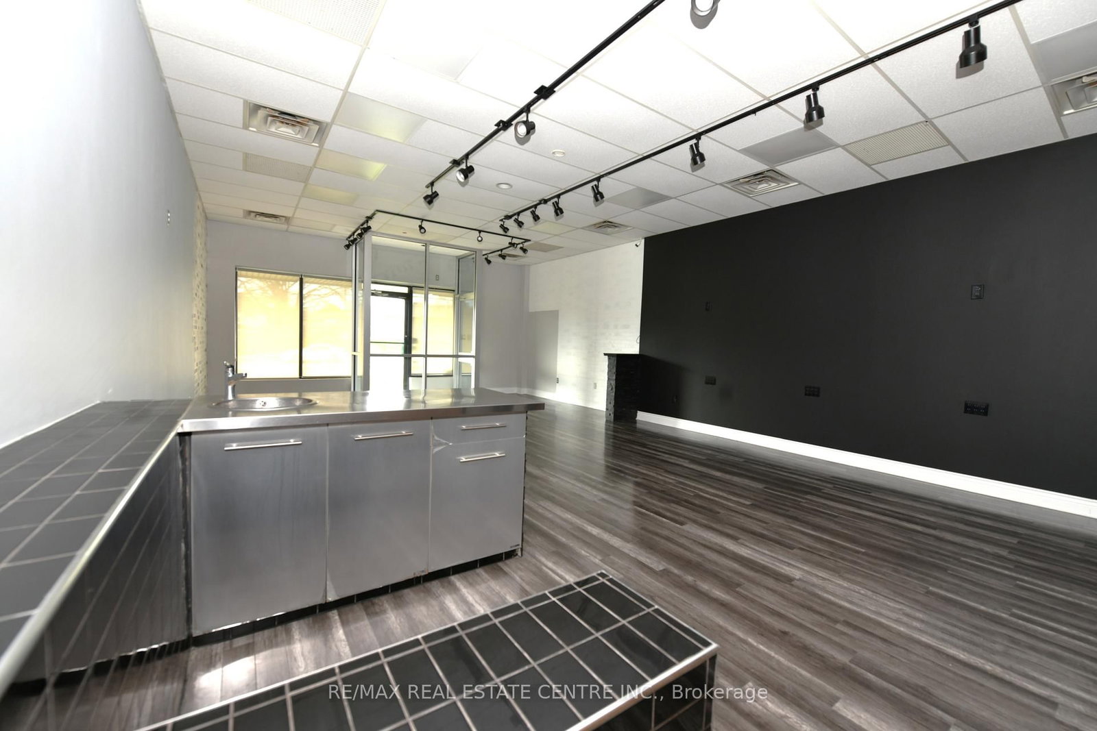 195 Franklin Boulevard, Unit 2 - Photo 11