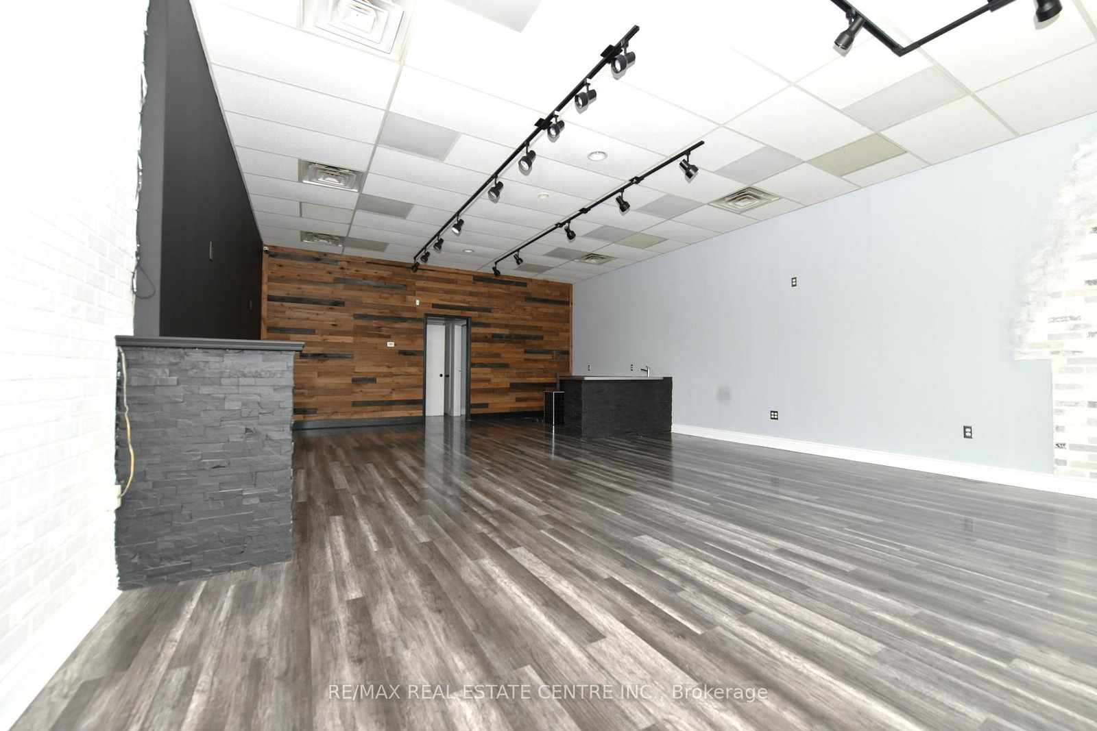 195 Franklin Boulevard, Unit 2 - Photo 6