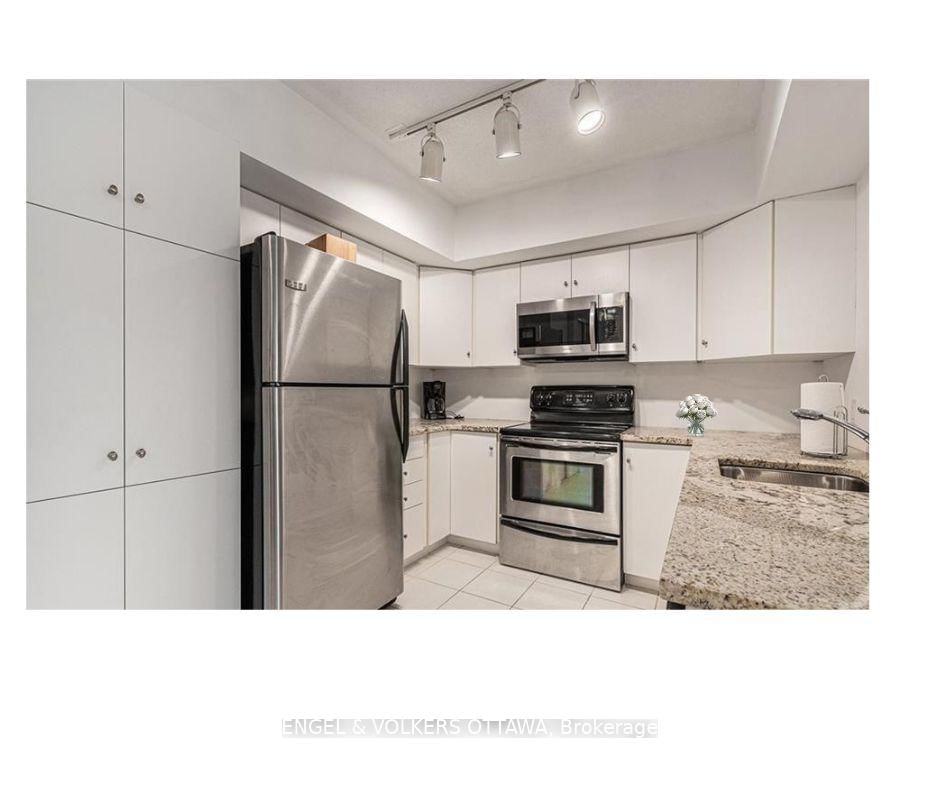 138 Somerset Street W, Unit 1112 - Photo 5