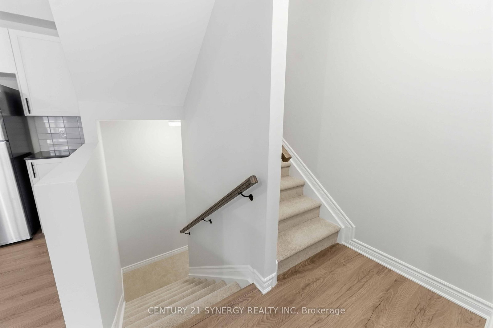 77 Ryan Reynolds Way - Photo 5