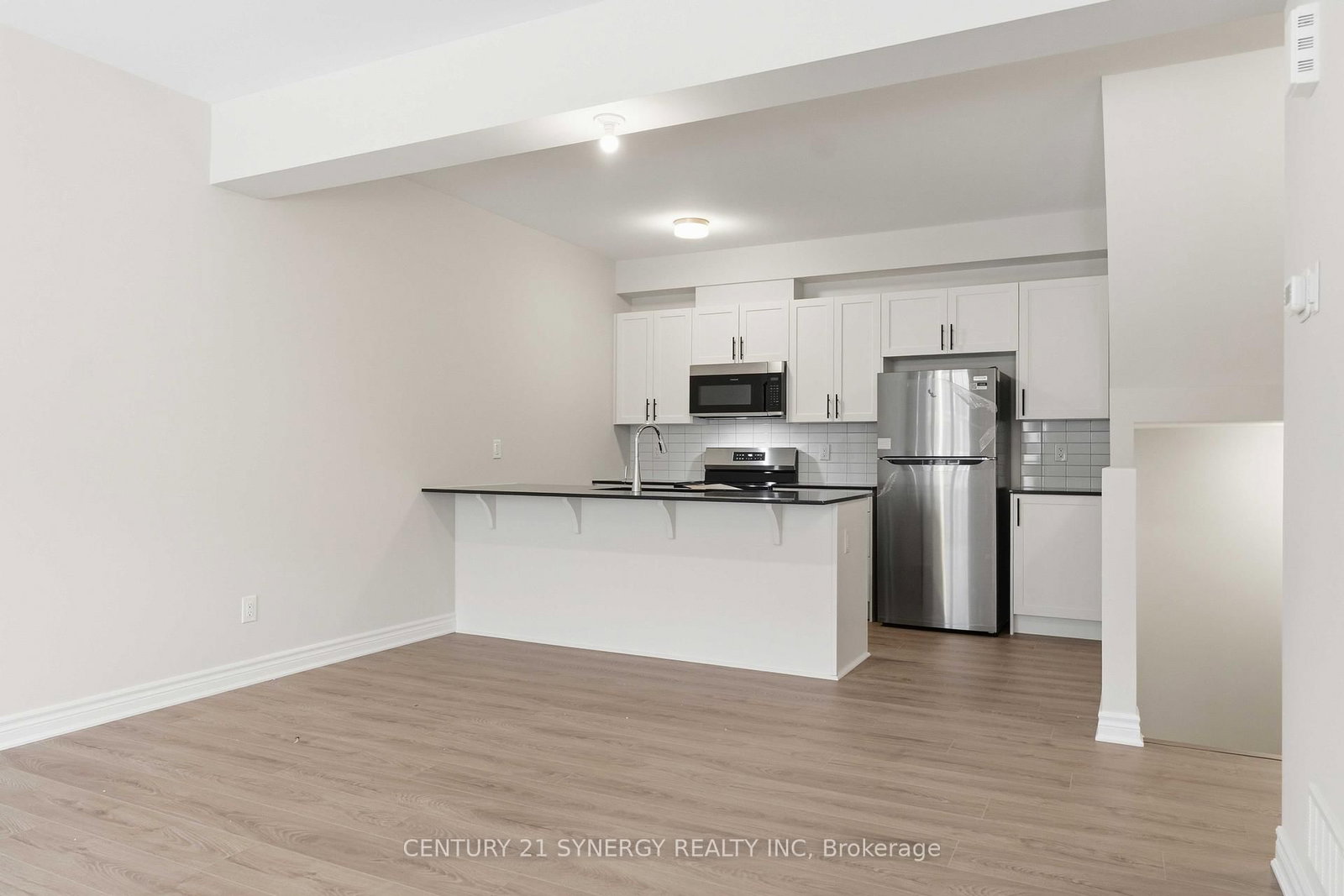 77 Ryan Reynolds Way - Photo 8