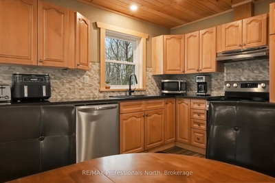 1310 Alexander Road • Minden Hills, ON photo 6