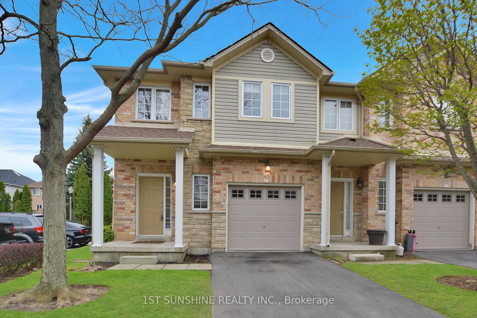 Townhouse for sale at 43-60 Cloverleaf Drive, Hamilton, Ontario, L9K 1S8 - Ancaster - MLS: X13059534