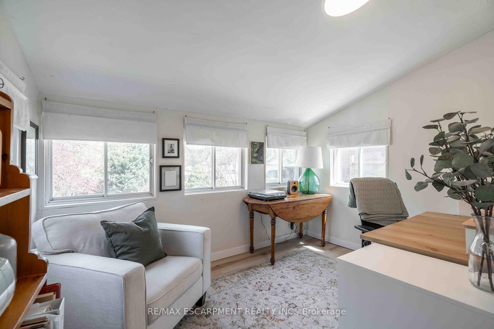 203 Wood Street E - Photo 12