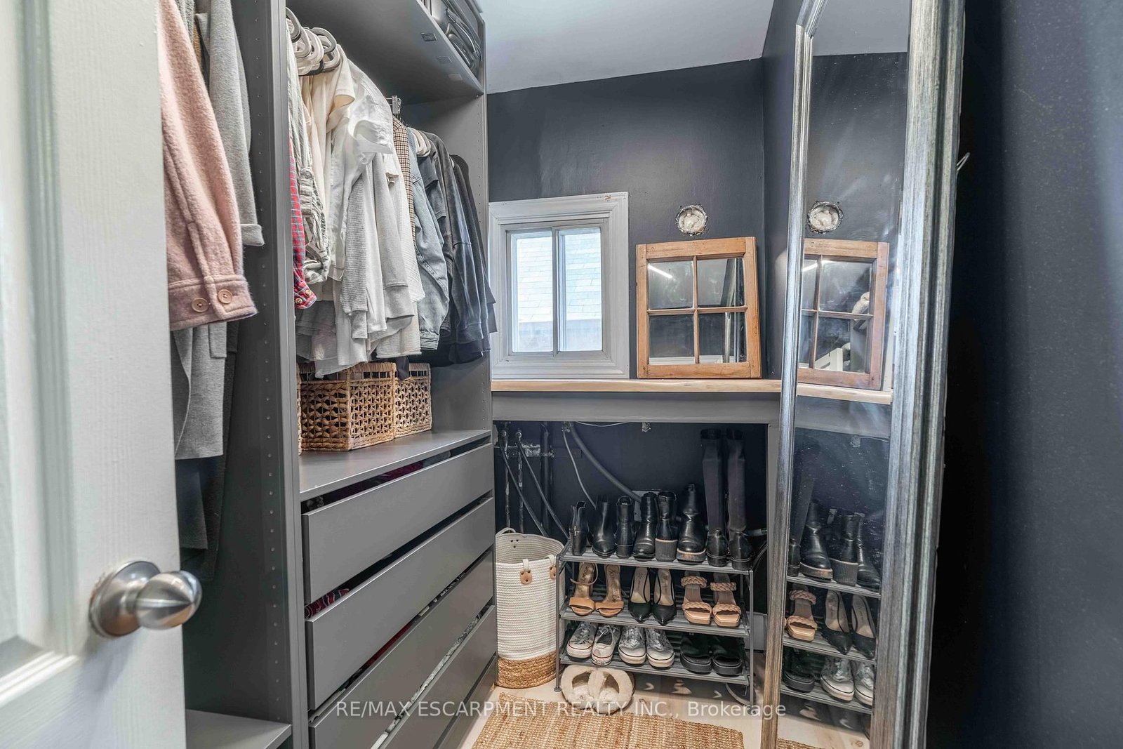 203 Wood Street E - Photo 19