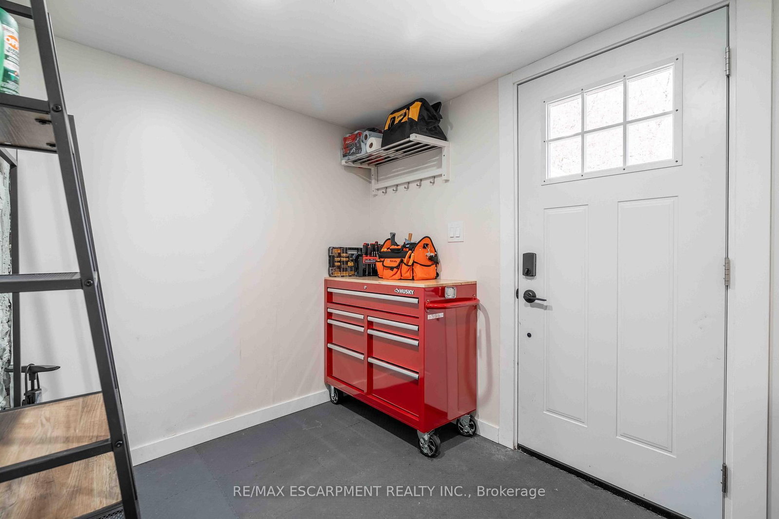 203 Wood Street E - Photo 21