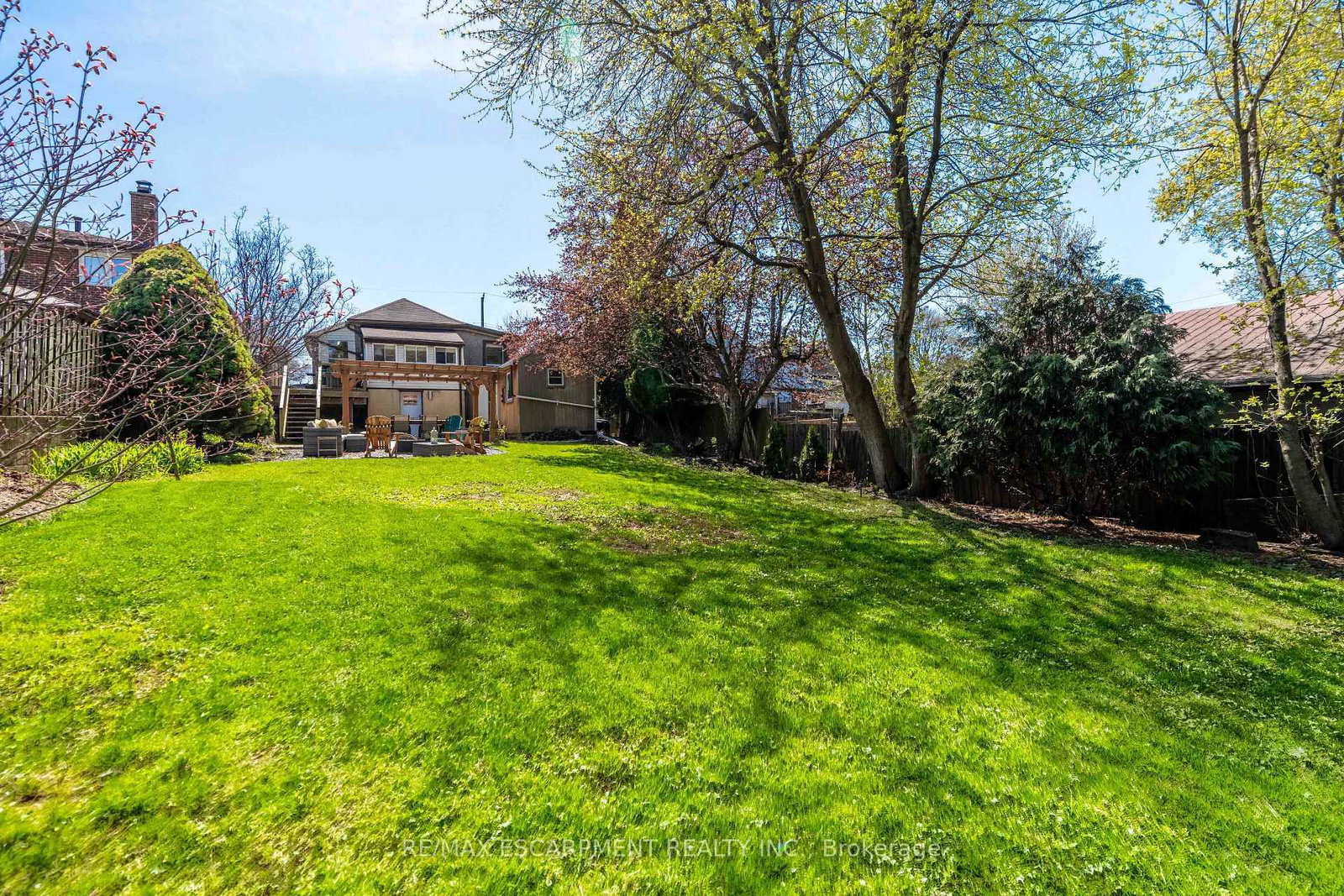 203 Wood Street E - Photo 38