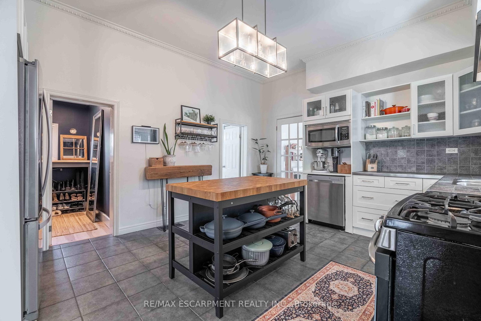 203 Wood Street E - Photo 8