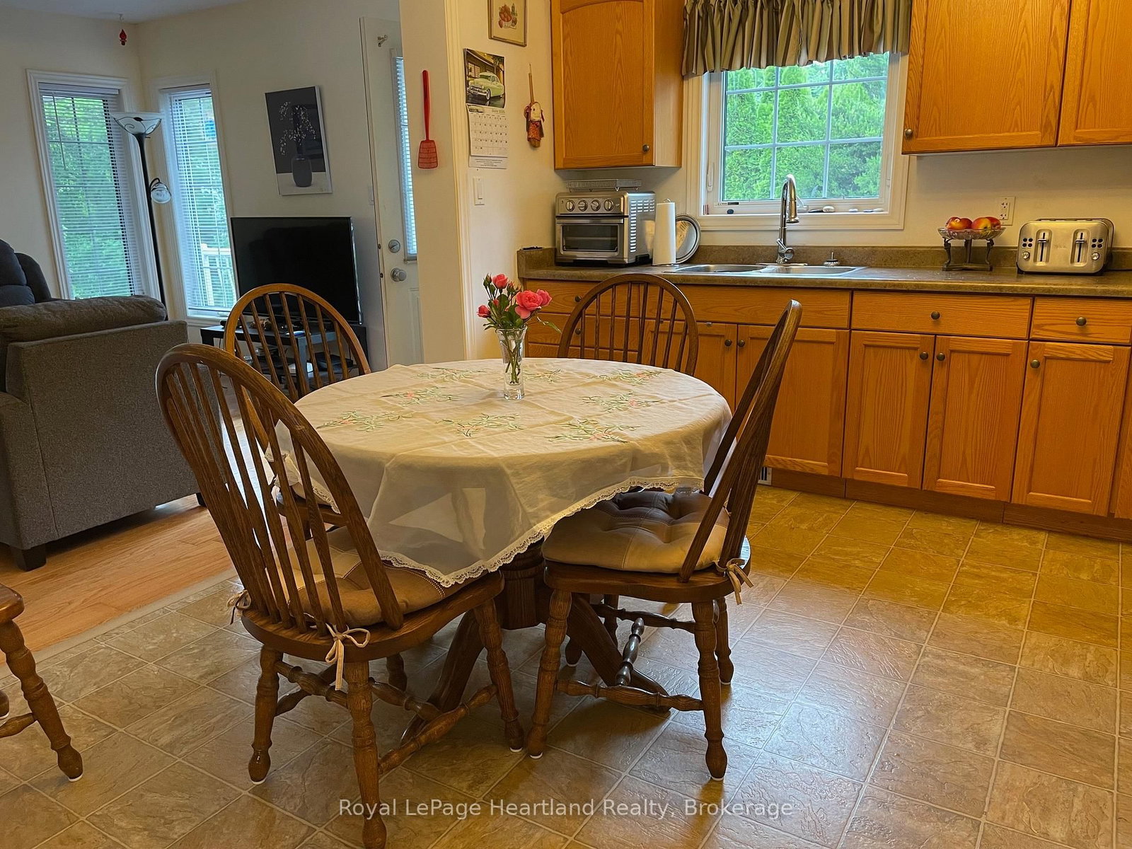 14 GARDEN Road • Ashfield-Colborne-Wawanosh, ON photo 15