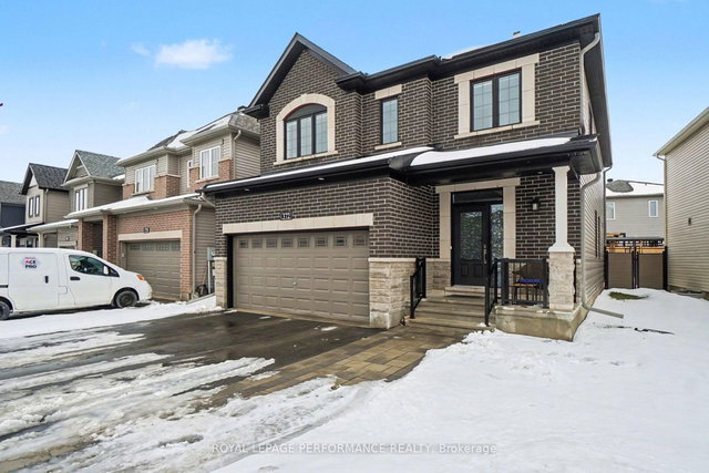 372 Aquaview Drive