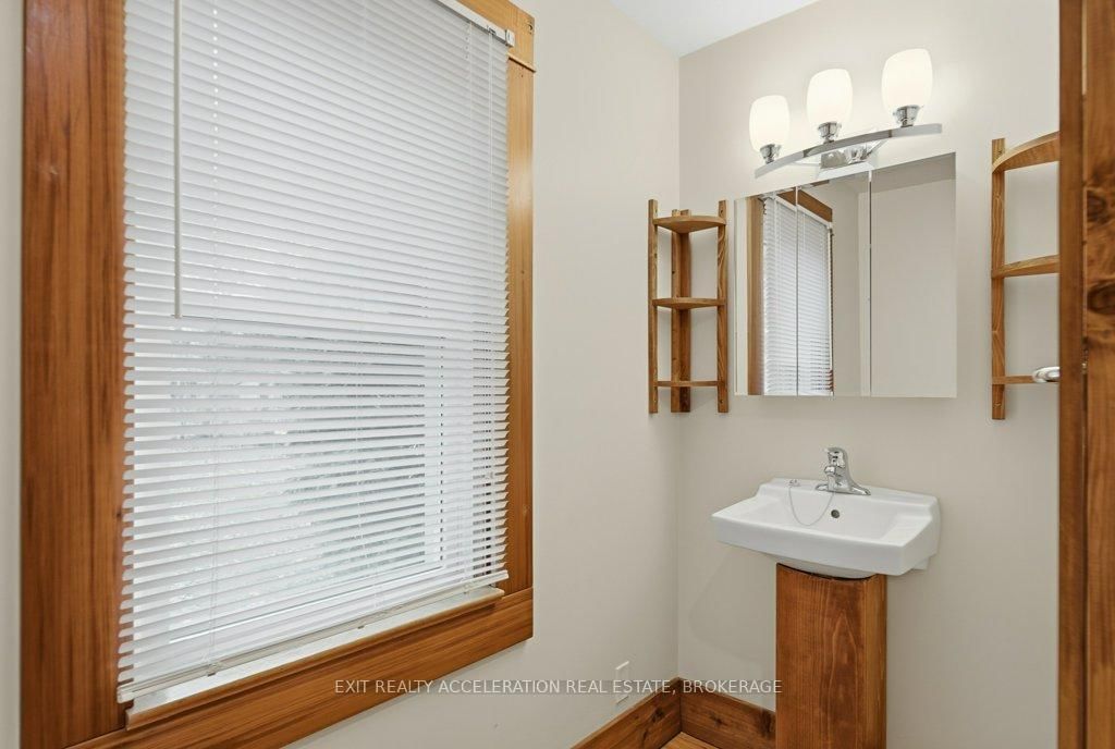 236 East Street - Photo 14