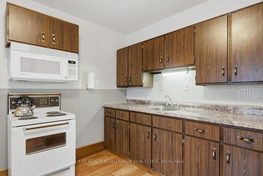 236 East Street - Photo 16