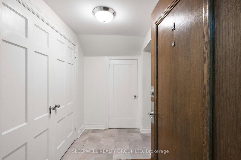 1A - 180 Augusta St, Ottawa, K1N 8C1 | Image 3