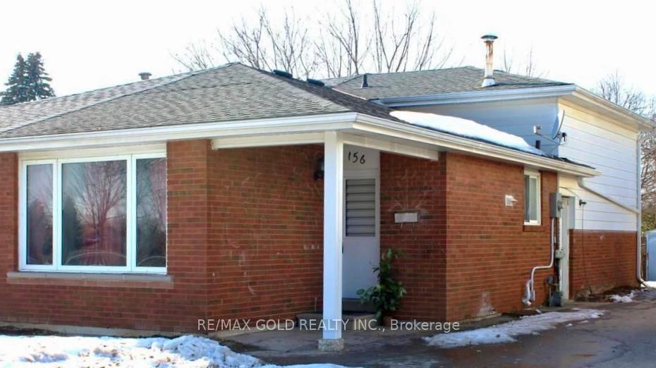 156 Mooregate Crescent, Unit Upper