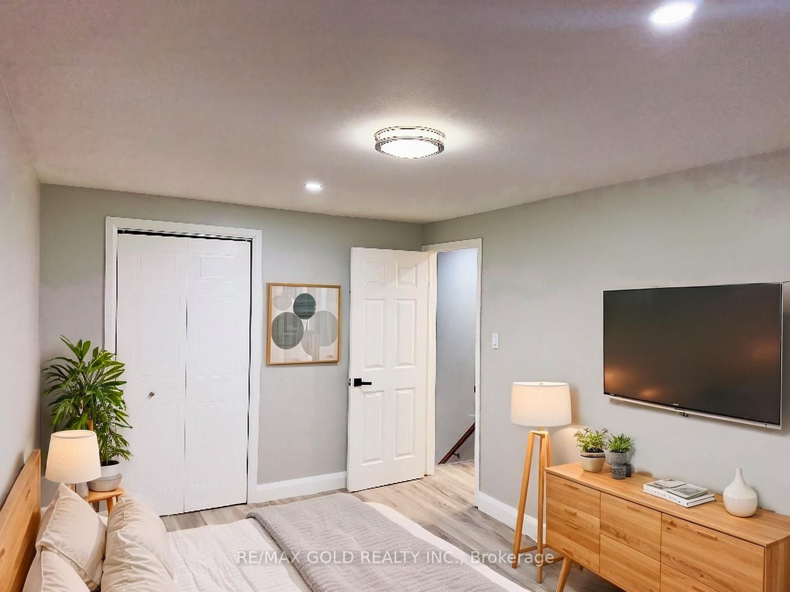 156 Mooregate Crescent, Unit Upper - Photo 18