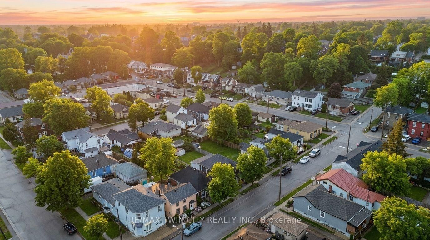 8 Main Street - Photo 29