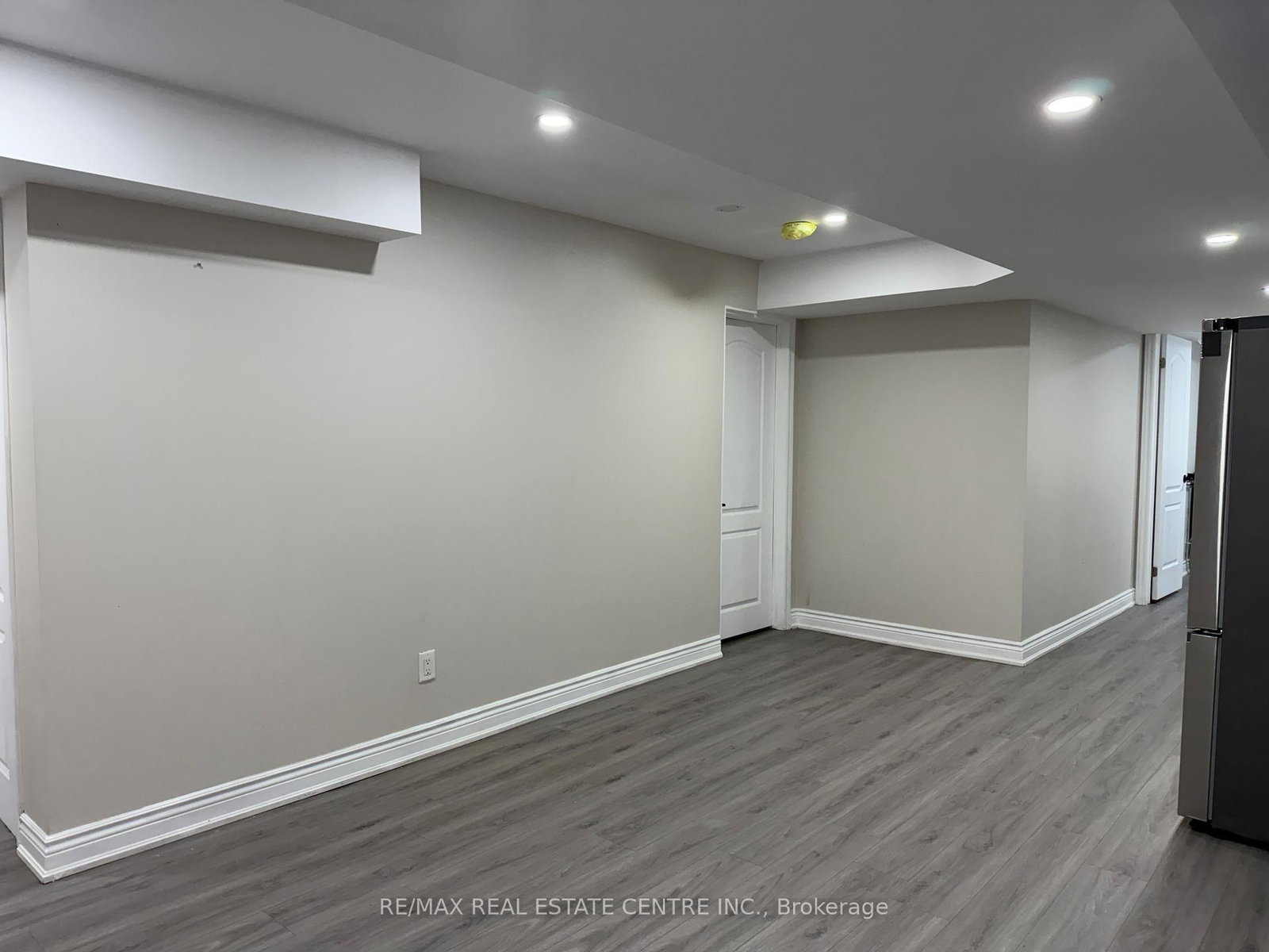 320 Sedgewood Street, Unit BASEMENT - Photo 17