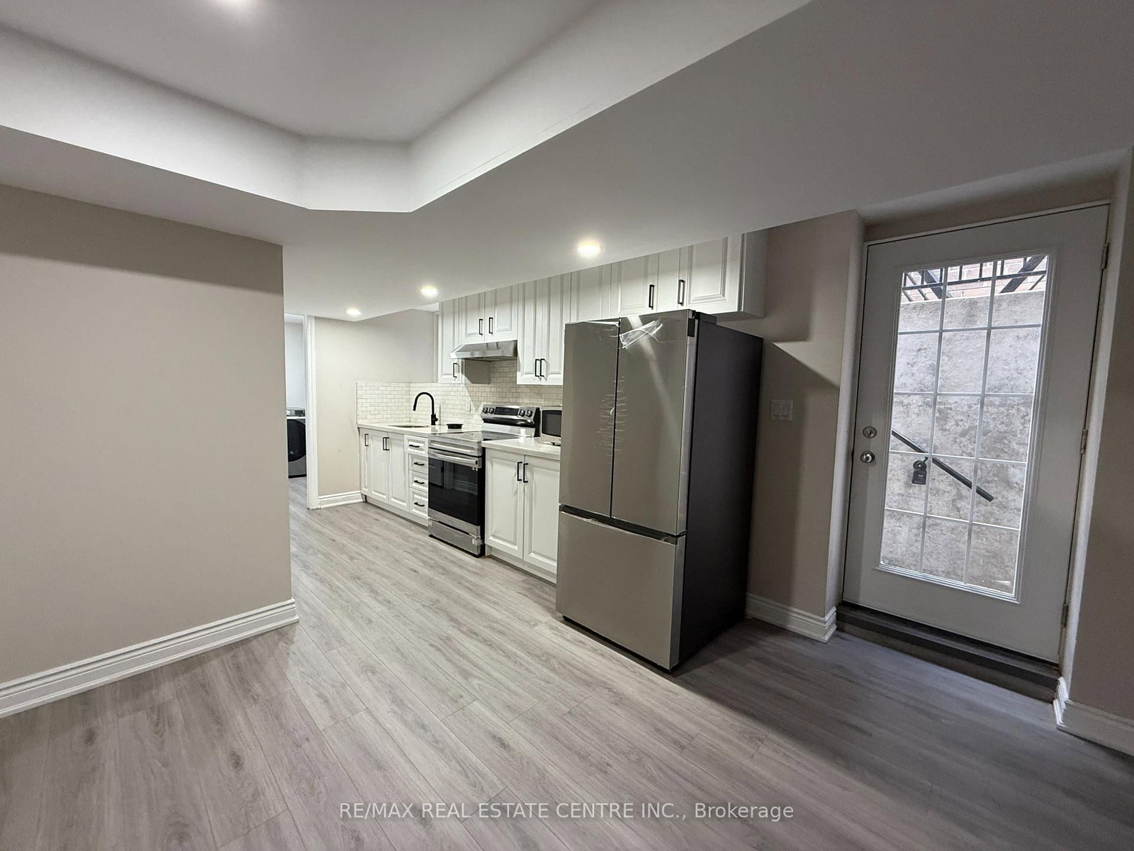 320 Sedgewood Street, Unit BASEMENT - Photo 5