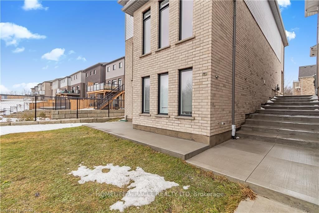 39 Everton Drive - Photo 33